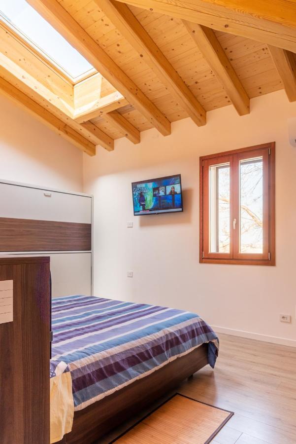 Relais Des Roches Bed & Breakfast Sona Exterior photo