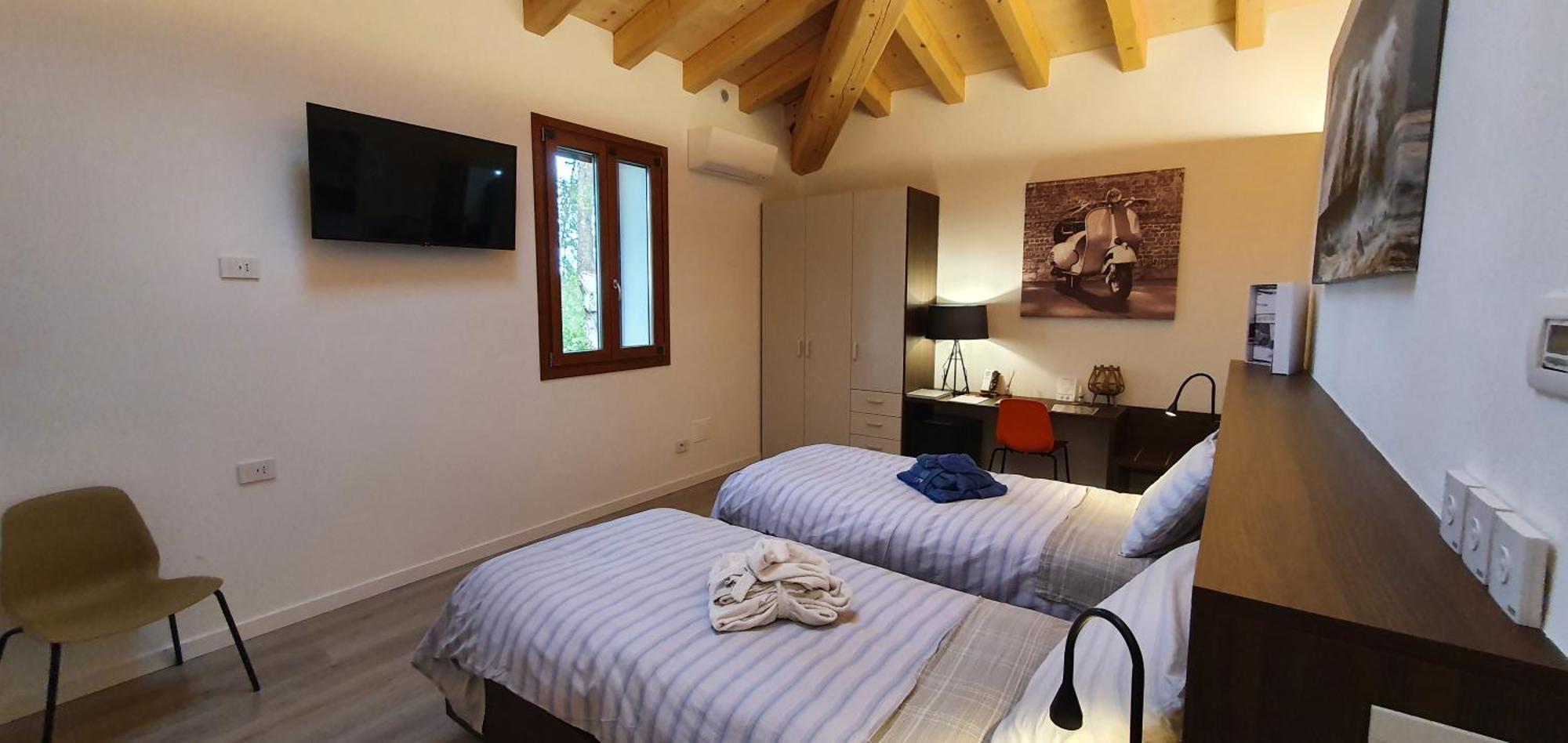 Relais Des Roches Bed & Breakfast Sona Exterior photo
